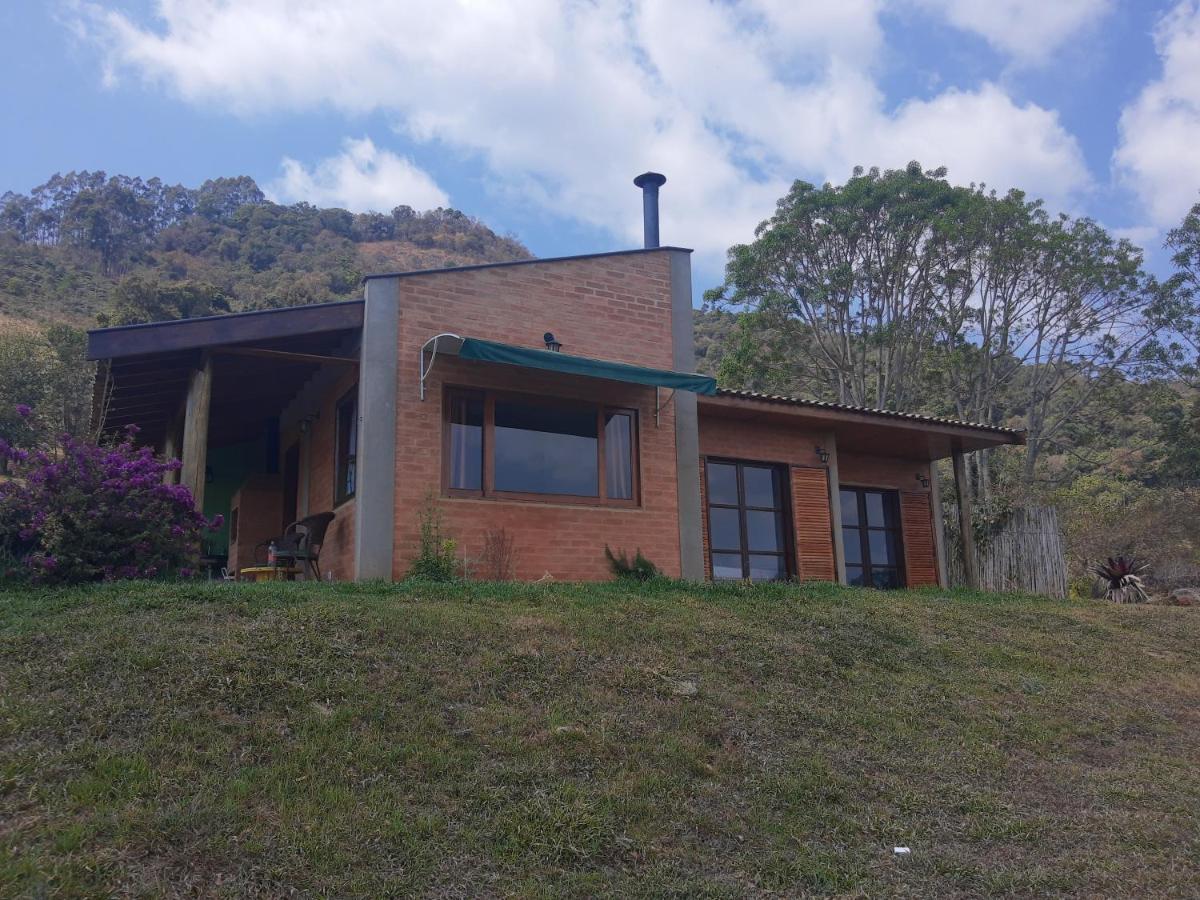 Villa Casa Na Montanha Gonçalves Exterior foto